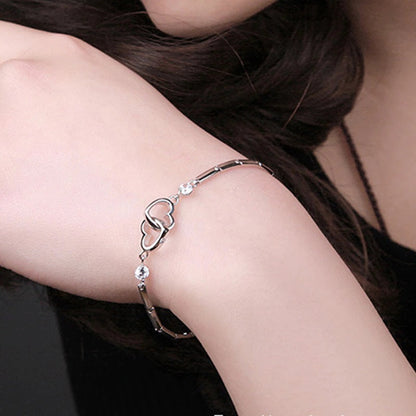 Sparkling Heart Connection Bracelet