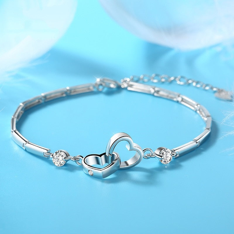 Sparkling Heart Connection Bracelet