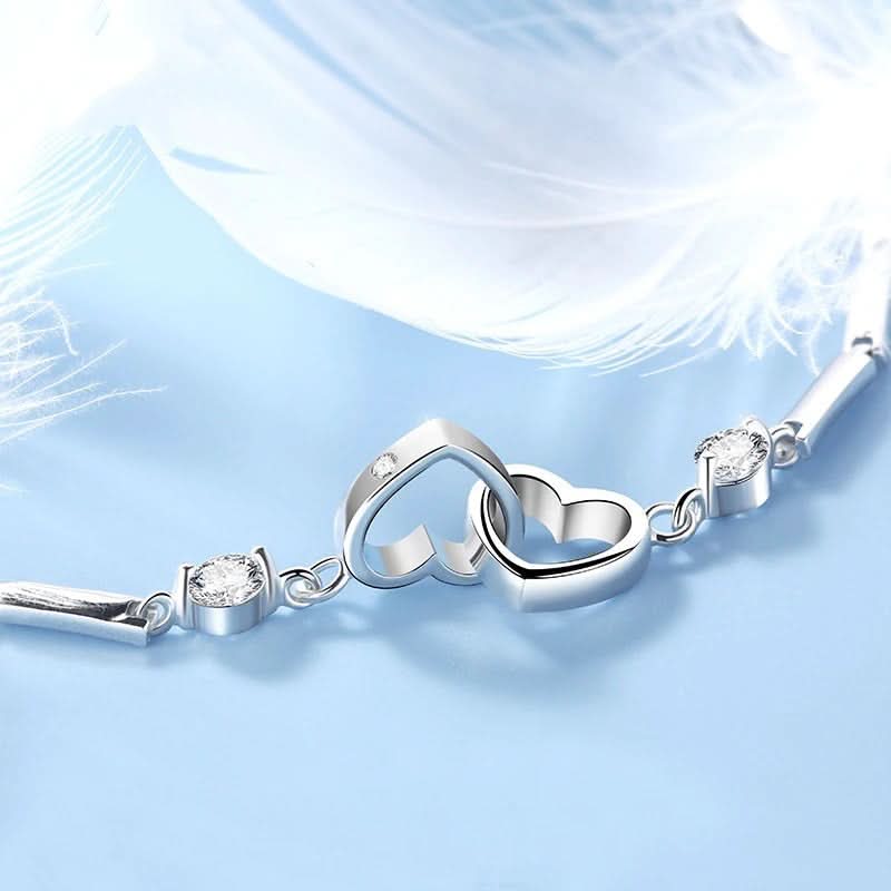 Sparkling Heart Connection Bracelet